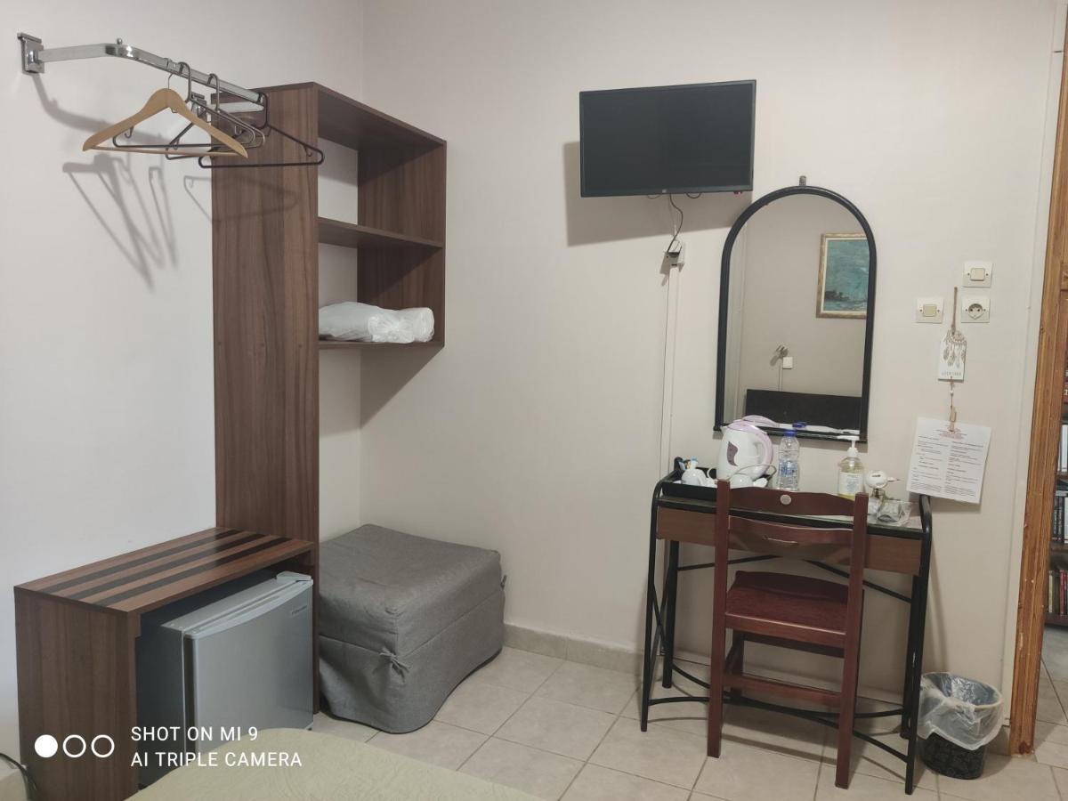 Hotel Trifylia Кипарисия Екстериор снимка