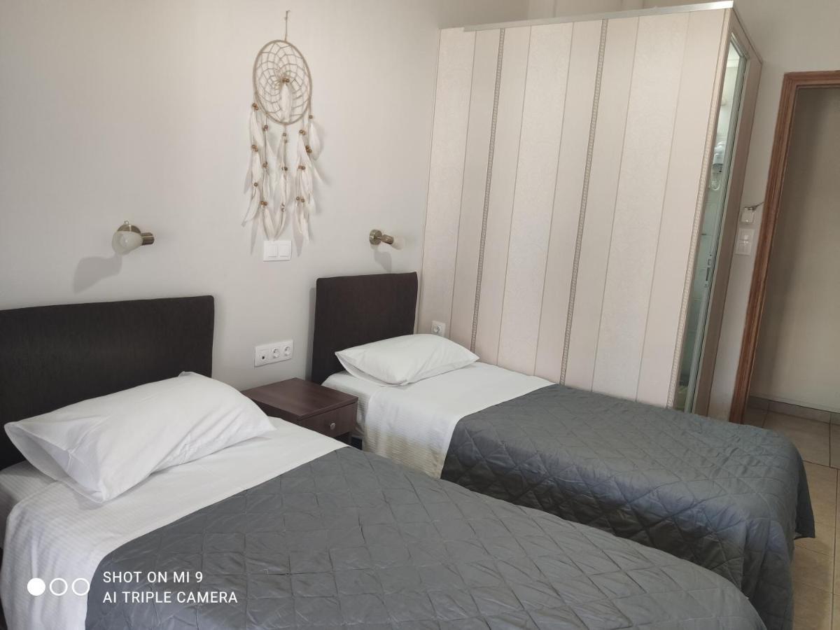 Hotel Trifylia Кипарисия Екстериор снимка