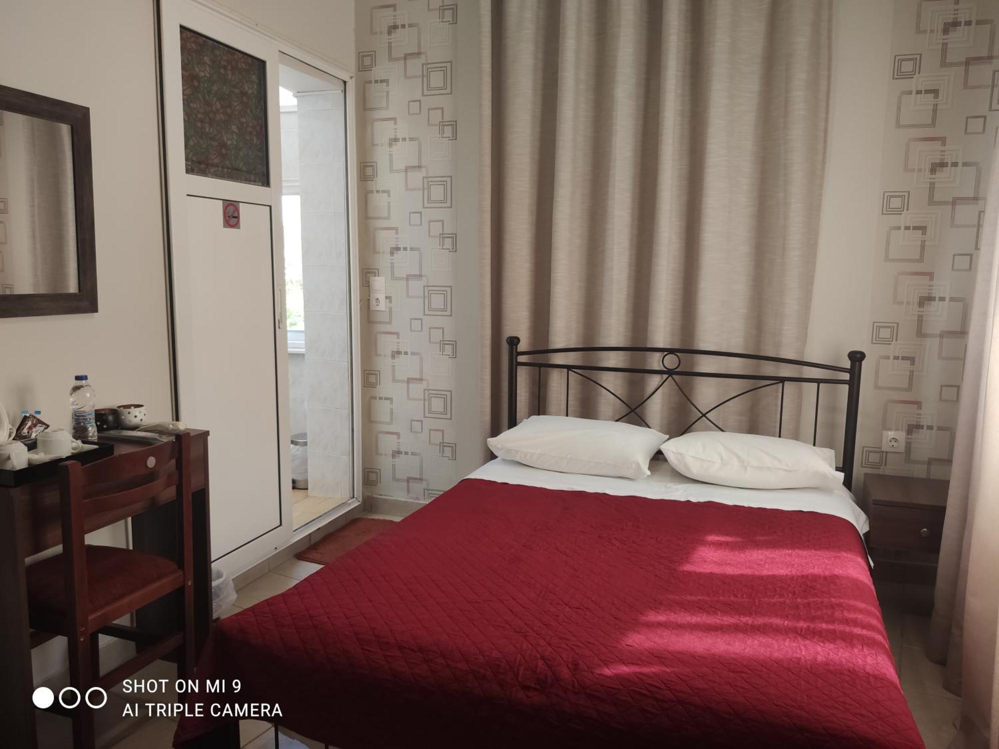 Hotel Trifylia Кипарисия Екстериор снимка